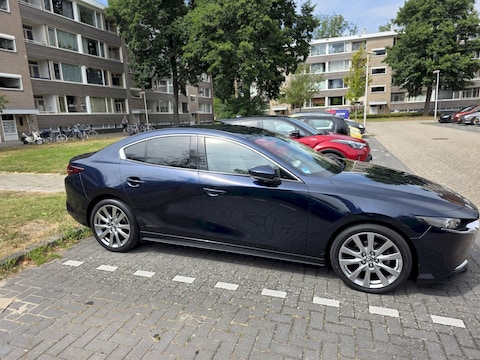 Mazda 3 Sedan e-SkyActiv X 2.0 186 Luxury