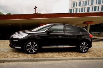Citroën DS5 THP 155 So Chic (2012)