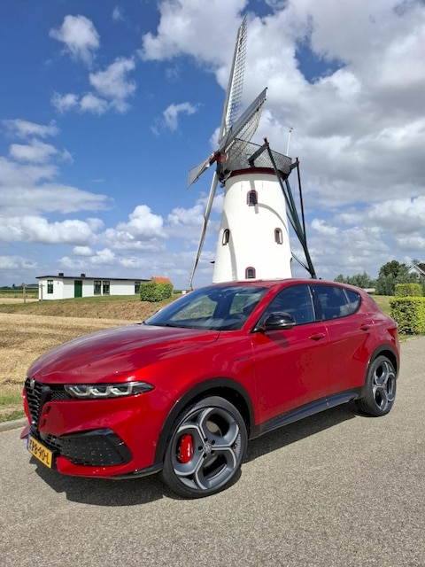 Alfa Romeo Tonale 1.3T Plug-In Hybrid 270pk Veloce