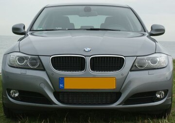 BMW 320d EfficientDynamics Edition Business Line (2010)