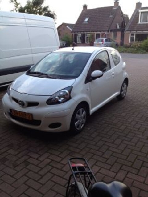 Toyota Aygo 1.0 12v VVT-i Dynamic