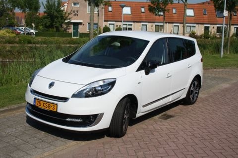 Renault Grand Scénic dCi 110 Bose (2012)