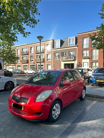 Toyota Yaris 1.3 16v VVT-i Linea Sol (2007)