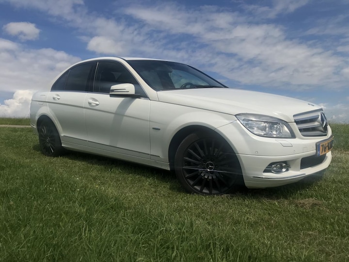 Mercedes-Benz C 220 CDI Avantgarde (2008)