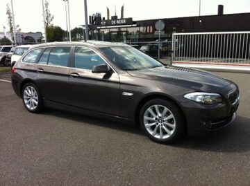 BMW 520d Touring High Executive (2011)
