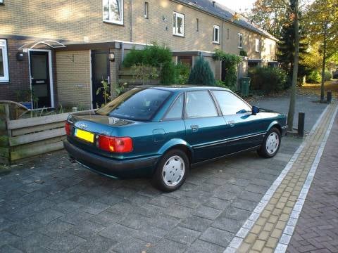 Audi 80 2.0 E 115pk (1992)