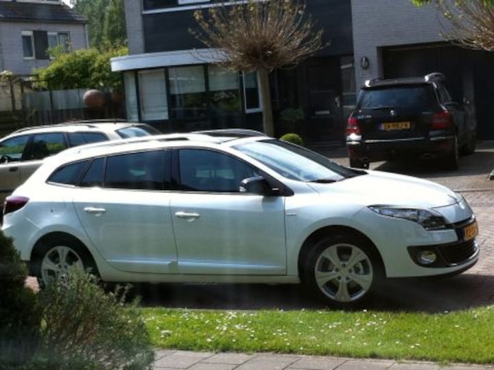 Renault Mégane Estate dCi 110 ECO2 Bose (2012)