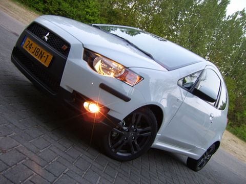 Mitsubishi Colt CZ3 1.5 Ralliart (2009)