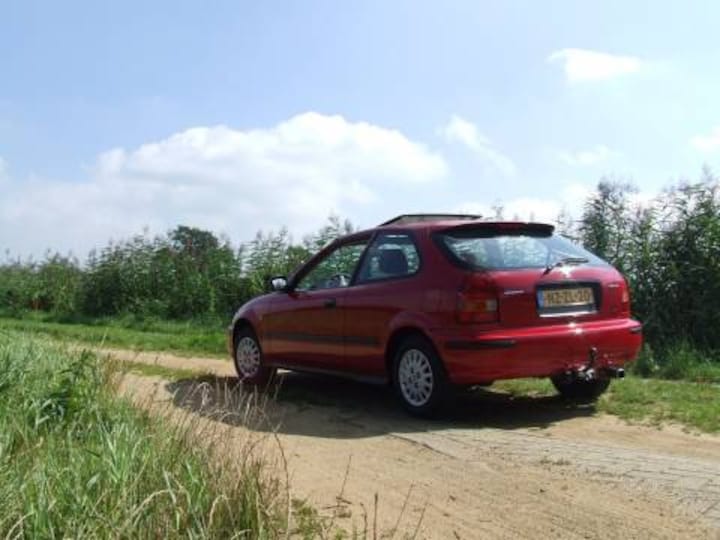 Honda Civic 1.4i S