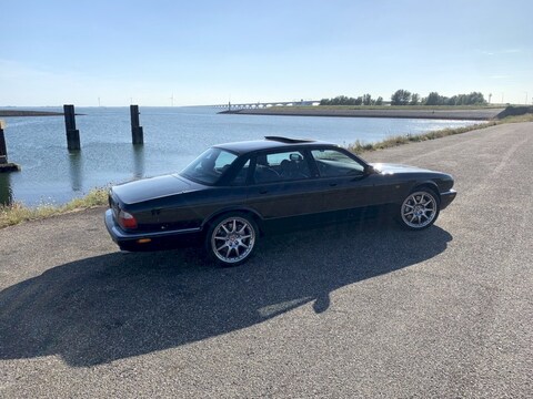 Jaguar XJR 4.0 Supercharged