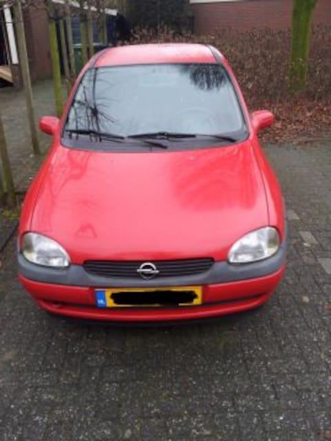 Opel Corsa 1.4i Strada (1997)