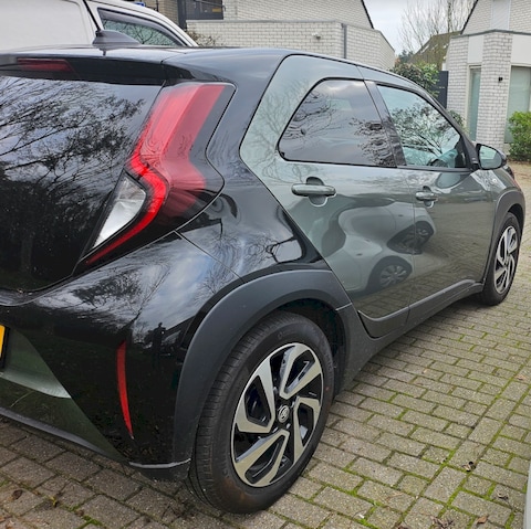Toyota Aygo X 1.0 VVT-i play