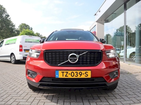 Volvo XC40 T4 AWD R-Design
