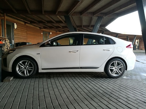 Hyundai Ioniq Hybrid Comfort