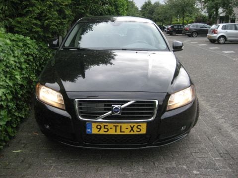 Volvo S80 2.4D Momentum (2006)