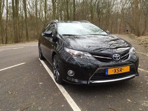 Toyota Auris Touring Sports 1.8 Hybrid Lease Plus NL (2014)