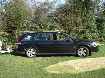 Opel Vectra Stationwagon 2.0 DTi-16V Elegance (2004)