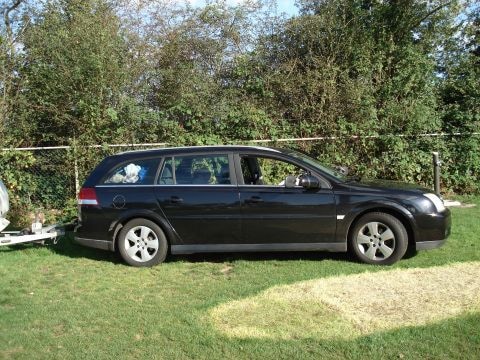 Opel Vectra Stationwagon 2.0 DTi-16V Elegance (2004)
