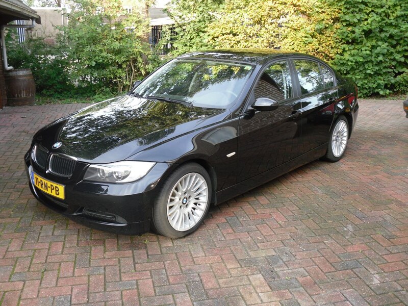 BMW 320d Dynamic Executive (2005)