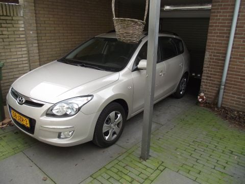 Hyundai i30 CW 1.4i CVVT Blue DynamicVersion (2009)