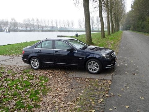 Mercedes-Benz C 180 BlueEFFICIENCY Avantgarde (2011)