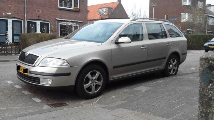 Skoda Octavia Combi 1.9 TDI Ambiente (2005)