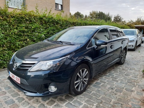 Toyota Avensis Wagon 2.0 D-4D-F Business