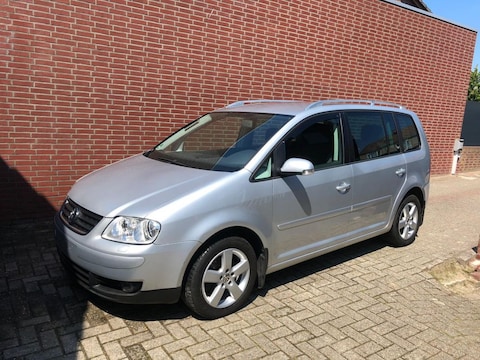 Volkswagen Touran 2.0 TDI 140pk Highline