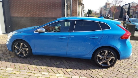 Volvo V40 T3 R-Design (2014)