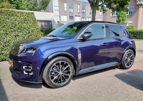 Renault 5 E-TECH comfort range iconic cinq (2025)