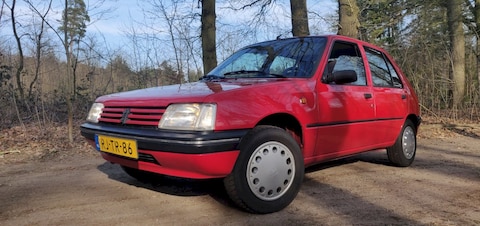 Peugeot 205 Génération 1.4i