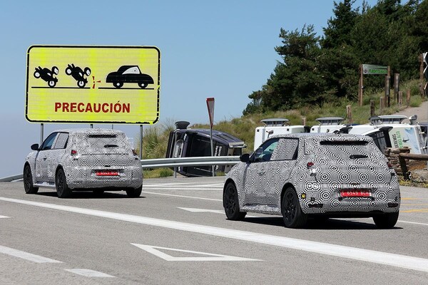 Spyshots Renault 5