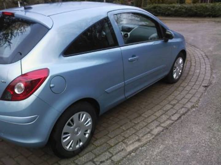 Opel Corsa 1.3 CDTi 75pk Enjoy (2007)