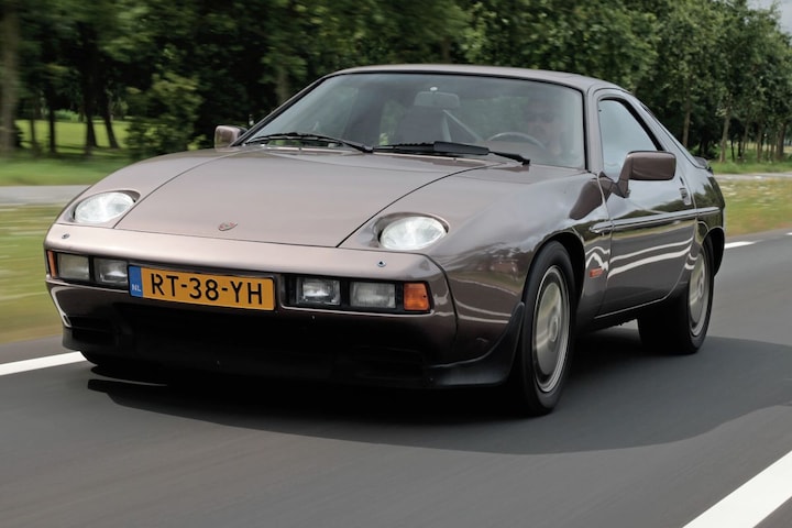 Porsche 928 S