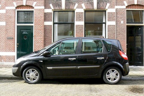 Renault Scénic 2.0 16V Privilège Luxe