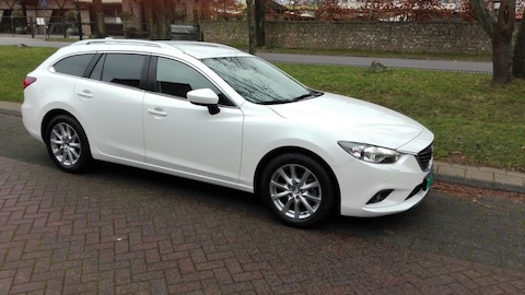 Mazda 6 SportBreak SkyActiv-G 2.0 145pk Red Dot Edition