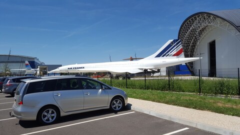 Mitsubishi Grandis 2.4 Limited Edition (2011)