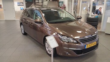 Peugeot 308 SW Blue Lease Executive 1.6 BlueHDi 120 (2014)