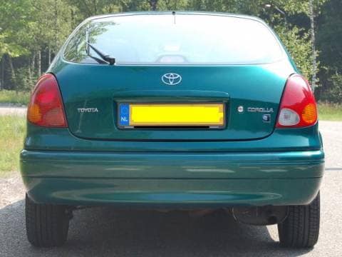 Toyota Corolla 1.6 16v VVT-i Linea Luna (2001)