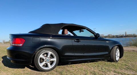 BMW 118i Cabrio Executive (2009)