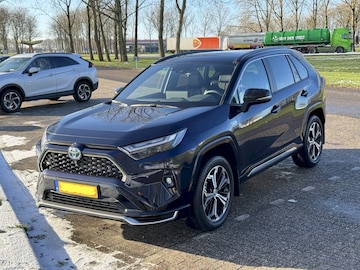 Toyota RAV4 2.5 Plug-in Hybrid AWD Bi-Tone Plus (2024)