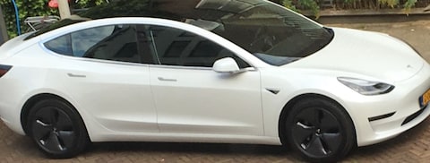 Tesla Model 3 Long Range AWD (2019)