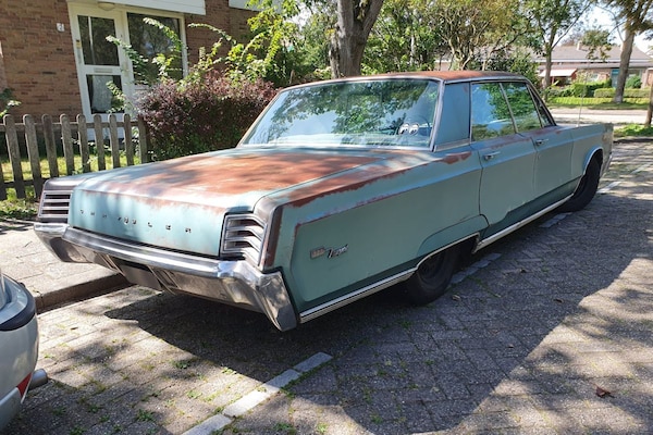 Chrysler Newport