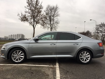 Skoda Superb 2.0 TDI 150pk Greentech Style Business (2018)