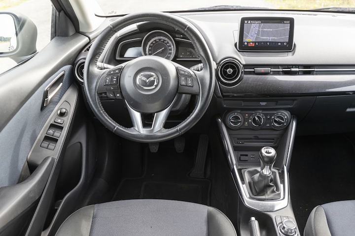 Mazda 2