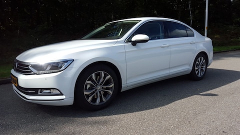Volkswagen Passat 1.6 TDI 120pk Business Edition (2015)