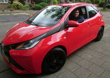 Toyota Aygo 1.0 VVT-i x-play (2015)