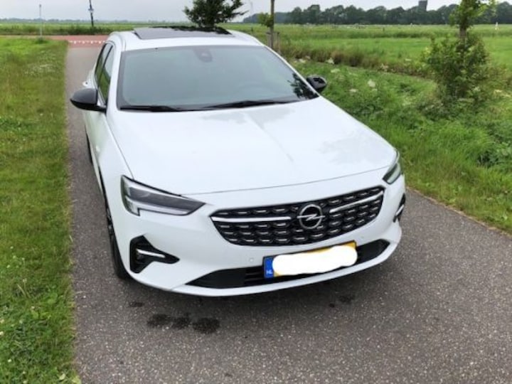 Opel Insignia Sports Tourer 2.0 Turbo 200pk Business Elegance (2021)