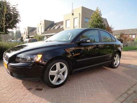 Volvo S40 2.0D (2005)