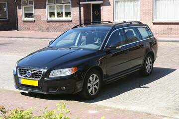 Volvo V70 D3 Kinetic (2010)